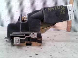 bontott MITSUBISHI SPACE STAR Jobb első Ajtózár