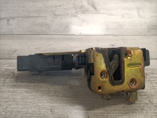 bontott MITSUBISHI SPACE STAR Jobb első Ajtózár