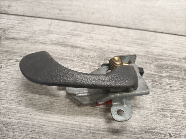 bontott MITSUBISHI SPACE STAR Jobb első Belső Kilincs