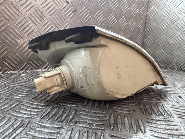 bontott MITSUBISHI SPACE STAR Jobb első Irányjelző