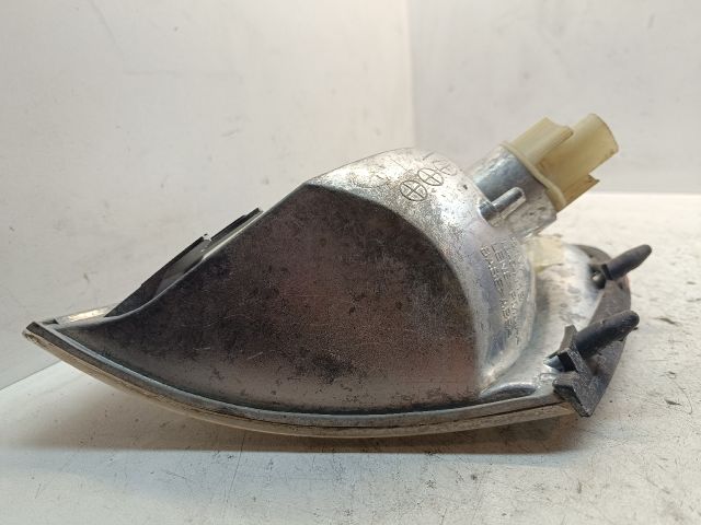 bontott MITSUBISHI SPACE STAR Jobb első Irányjelző