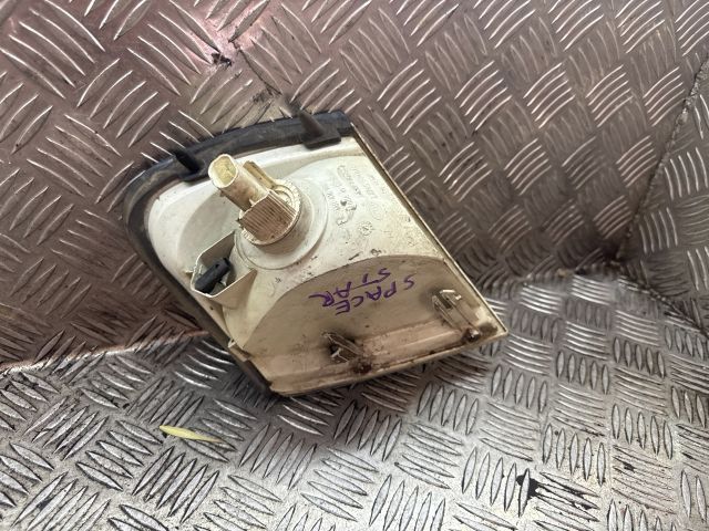 bontott MITSUBISHI SPACE STAR Jobb első Irányjelző