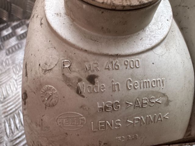 bontott MITSUBISHI SPACE STAR Jobb első Irányjelző