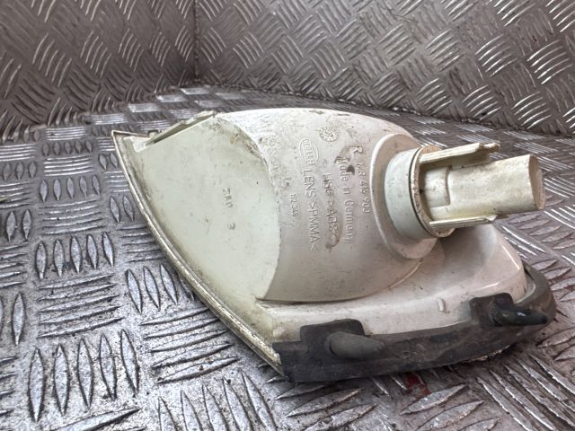 bontott MITSUBISHI SPACE STAR Jobb első Irányjelző