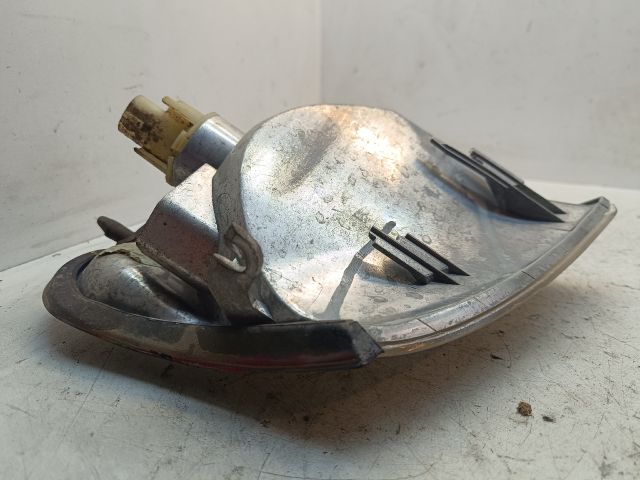 bontott MITSUBISHI SPACE STAR Jobb első Irányjelző