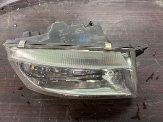 bontott MITSUBISHI SPACE STAR Jobb Fényszóró