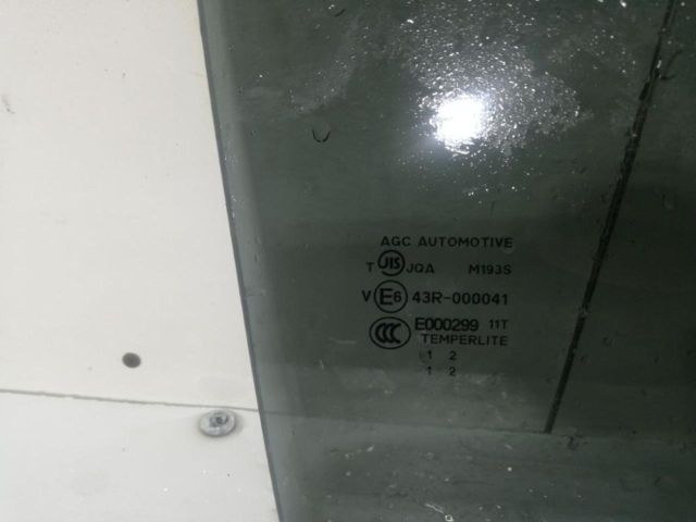 bontott MITSUBISHI SPACE STAR Jobb hátsó Ablak