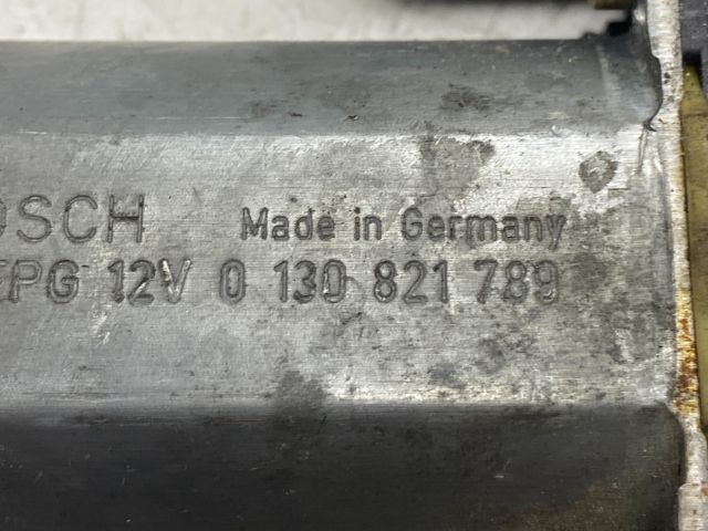 bontott MITSUBISHI SPACE STAR Jobb hátsó Ablakemelő Motor