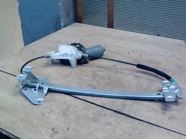 bontott MITSUBISHI SPACE STAR Jobb hátsó Ablakemelő Szerkezet (Elektromos)