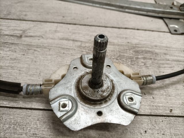 bontott MITSUBISHI SPACE STAR Jobb hátsó Ablakemelő Szerkezet (Mechanikus)