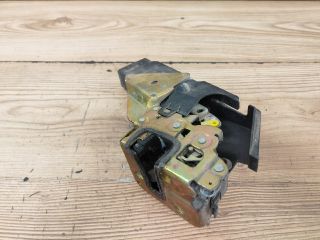 bontott MITSUBISHI SPACE STAR Jobb hátsó Ajtózár