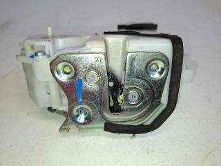 bontott MITSUBISHI SPACE STAR Jobb hátsó Ajtózár