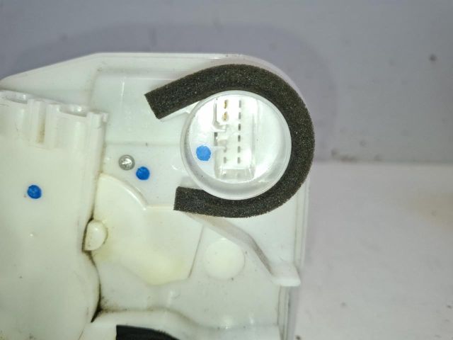 bontott MITSUBISHI SPACE STAR Jobb hátsó Ajtózár