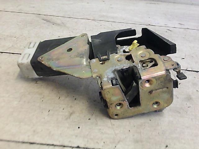 bontott MITSUBISHI SPACE STAR Jobb hátsó Ajtózár