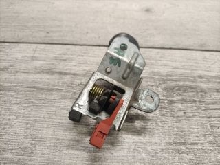 bontott MITSUBISHI SPACE STAR Jobb hátsó Belső Kilincs