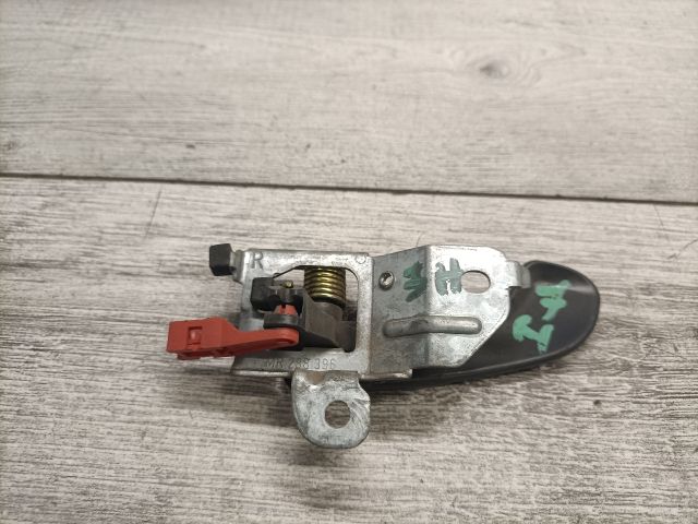 bontott MITSUBISHI SPACE STAR Jobb hátsó Belső Kilincs