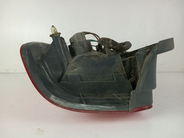 bontott MITSUBISHI SPACE STAR Jobb Hátsó Lámpa