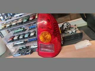 bontott MITSUBISHI SPACE STAR Jobb Hátsó Lámpa