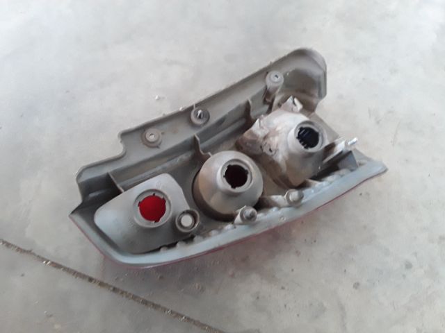 bontott MITSUBISHI SPACE STAR Jobb Hátsó Lámpa