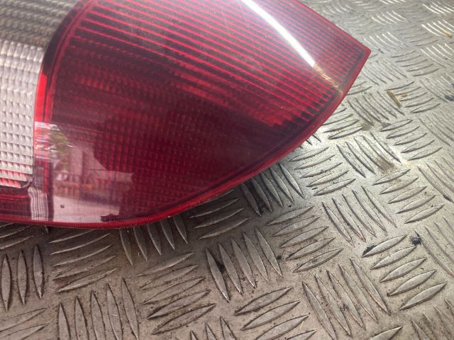 bontott MITSUBISHI SPACE STAR Jobb Hátsó Lámpa