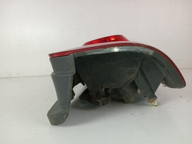 bontott MITSUBISHI SPACE STAR Jobb Hátsó Lámpa