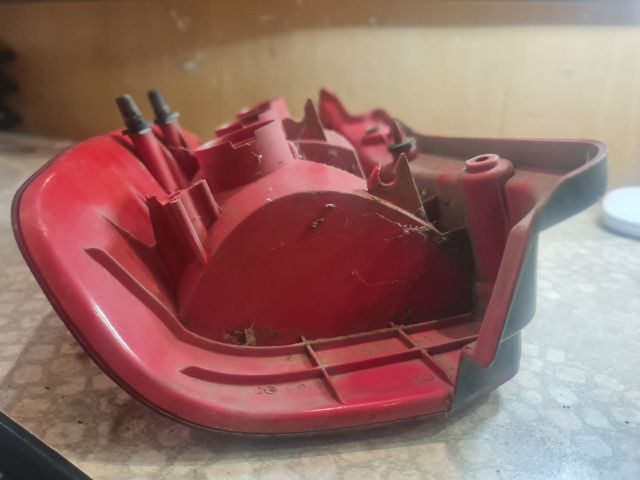 bontott MITSUBISHI SPACE STAR Jobb Hátsó Lámpa