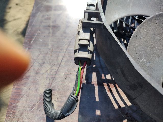 bontott MITSUBISHI SPACE STAR Klímahűtő Ventilátor