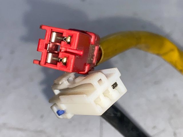 bontott MITSUBISHI SPACE STAR Légzsák Átvezető Szalagkábel