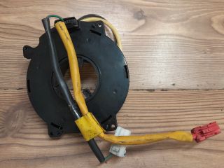 bontott MITSUBISHI SPACE STAR Légzsák Átvezető Szalagkábel