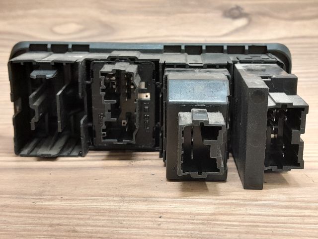 bontott MITSUBISHI SPACE STAR Tükör Kapcsoló