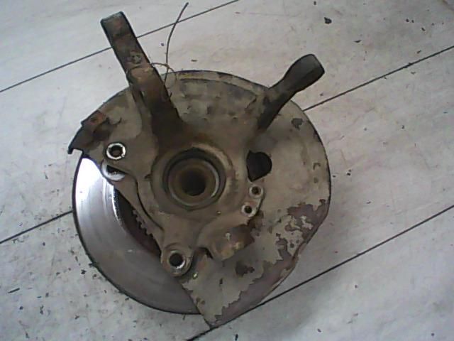 bontott MITSUBISHI SPACE WAGON Jobb első Csonkállvány Kerékaggyal