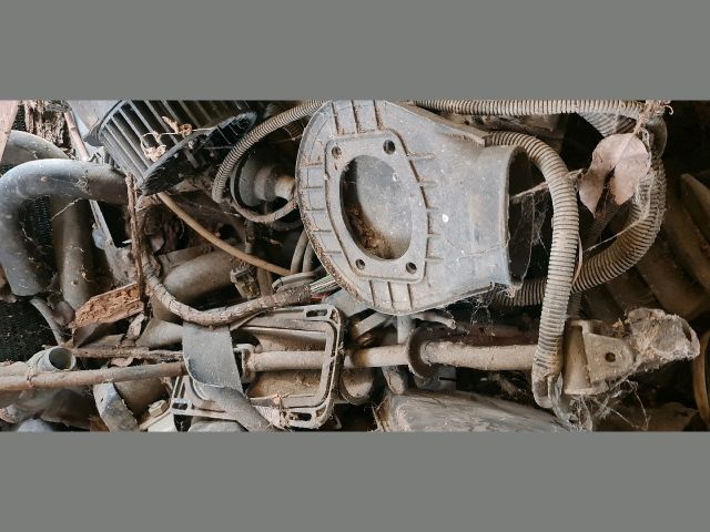 bontott MOSKVICH ALEKO Bal hátsó Ablakemelő Szerkezet (Mechanikus)