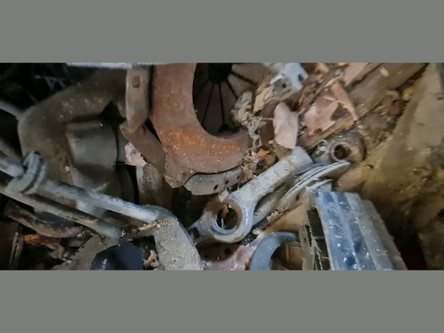 bontott MOSKVICH ALEKO Bal hátsó Ablakemelő Szerkezet (Mechanikus)