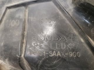 bontott NISSAN 350 Bal első Dobbetét (Kerékjárati, Műanyag)