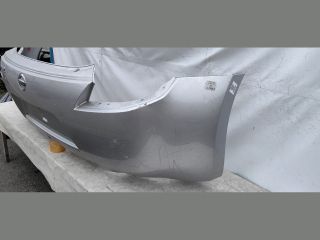 bontott NISSAN 370 Hátsó Lökhárító (Üresen)