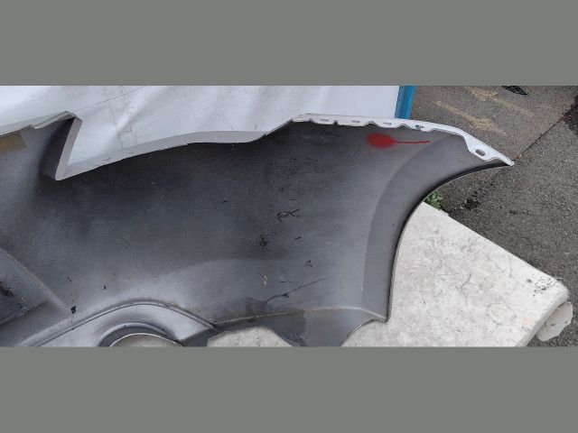 bontott NISSAN 370 Hátsó Lökhárító (Üresen)