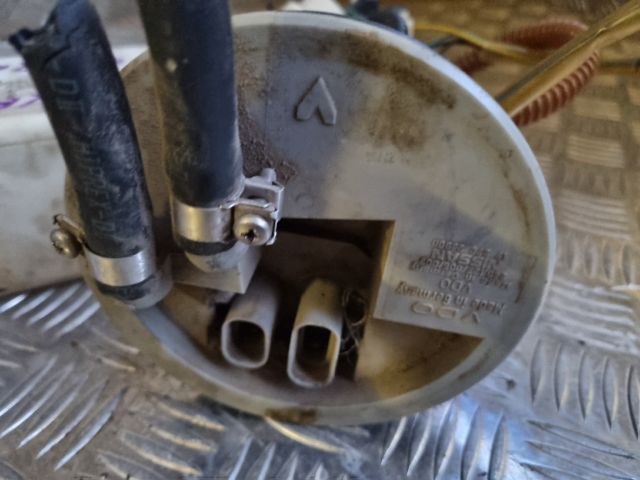 bontott NISSAN ALMERA I Üzemanyag Szivattyú