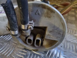 bontott NISSAN ALMERA I Üzemanyag Szivattyú