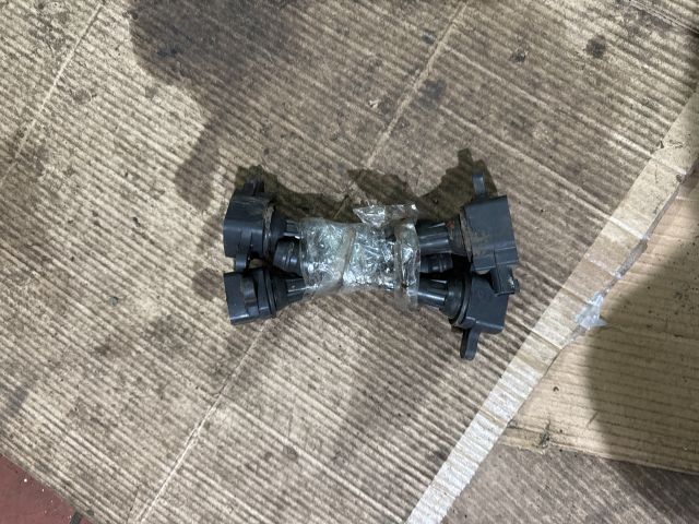 bontott NISSAN ALMERA I Gyújtótrafó Szett