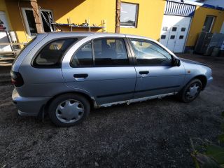 bontott NISSAN ALMERA I Jobb első Féknyereg Munkahengerrel