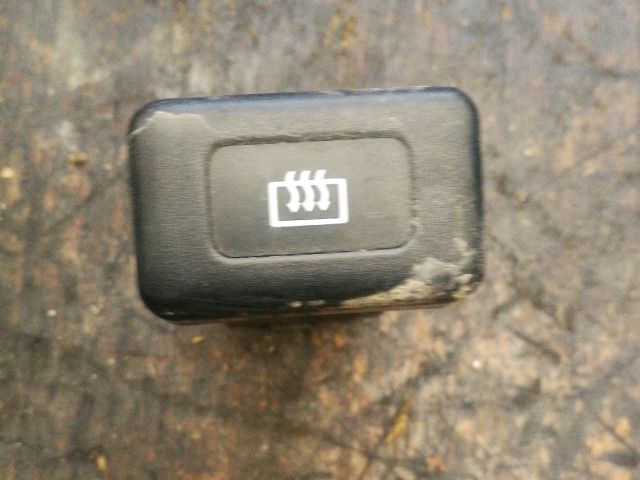 bontott NISSAN ALMERA I Ablakfűtés Kapcsoló