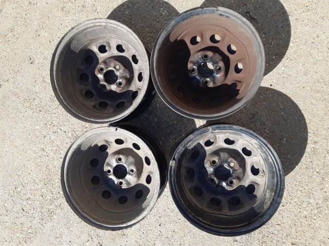 bontott NISSAN ALMERA I Acélfelni Szett Gumival