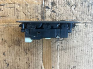 bontott NISSAN ALMERA I Bal első Ablakemelő Kapcsoló