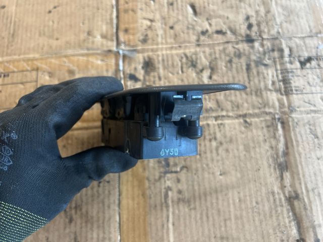 bontott NISSAN ALMERA I Bal első Ablakemelő Kapcsoló