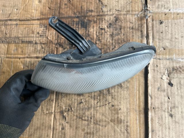 bontott NISSAN ALMERA I Bal első Irányjelző