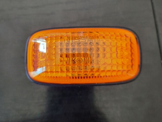 bontott NISSAN ALMERA I Bal első Sárvédő Irányjelző