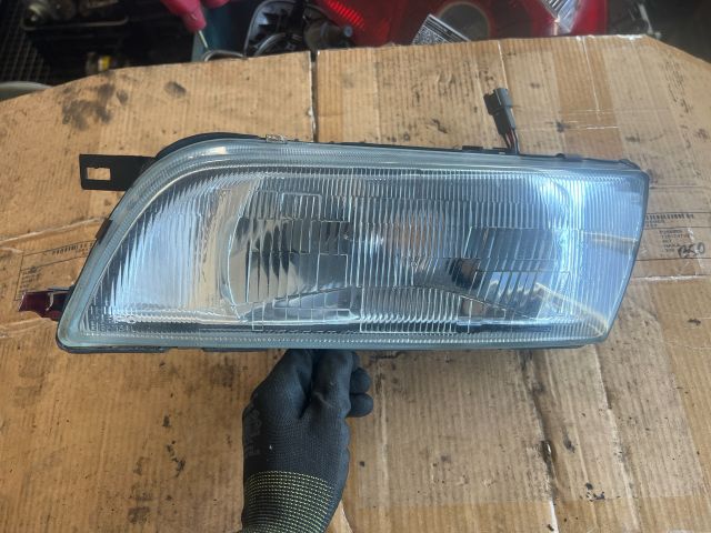 bontott NISSAN ALMERA I Bal Fényszóró