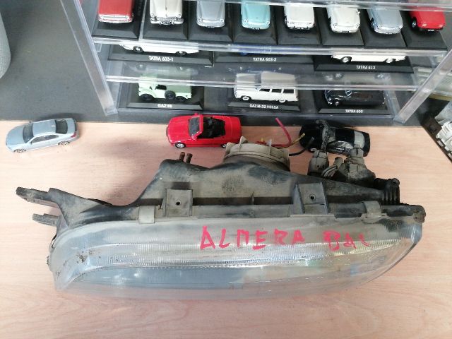 bontott NISSAN ALMERA I Bal Fényszóró