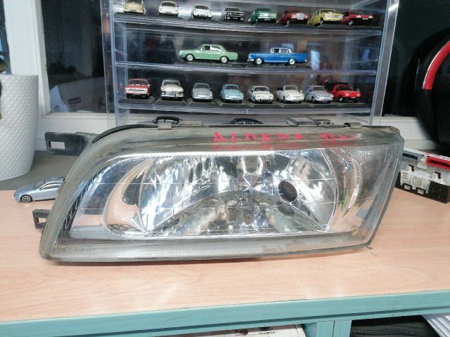 bontott NISSAN ALMERA I Bal Fényszóró