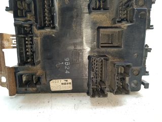 bontott NISSAN ALMERA I Biztosítéktábla Utastér